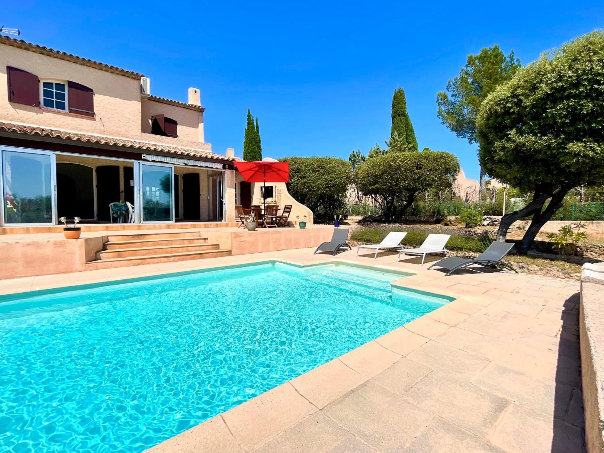 Charming French Riviera Villa // Pool, Seaview, Ac, 9Pax // Saint-Raphaël Exteriör bild